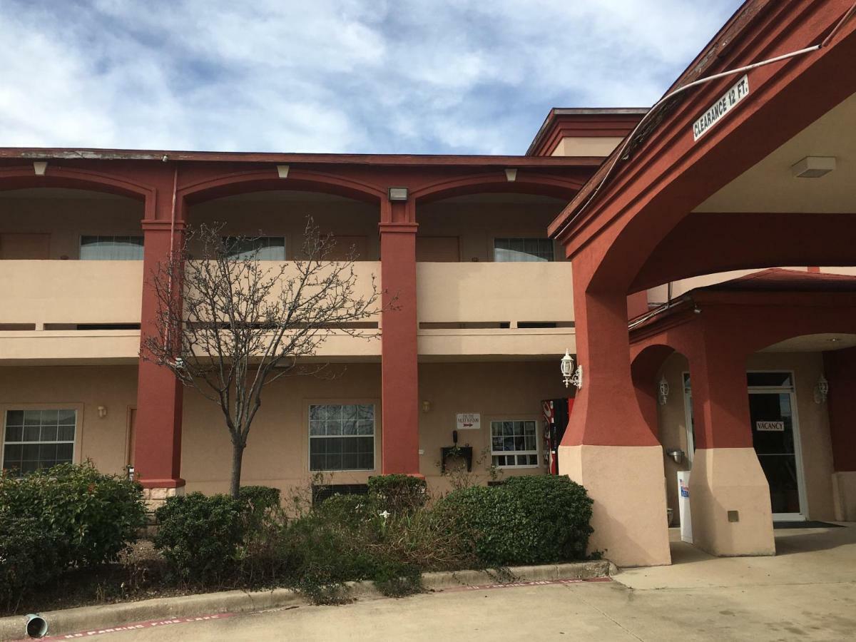 Day N Night Inn Harker Heights Exterior photo
